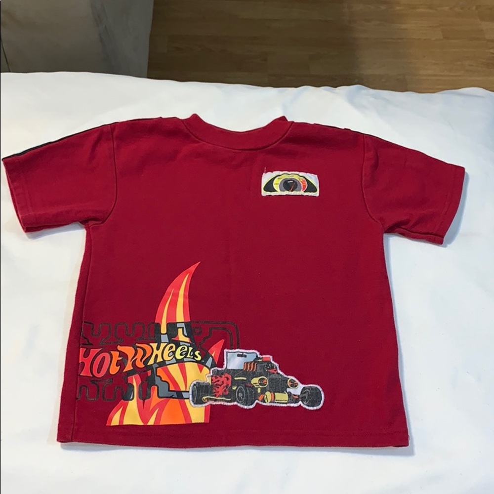 Short sleeve shirt